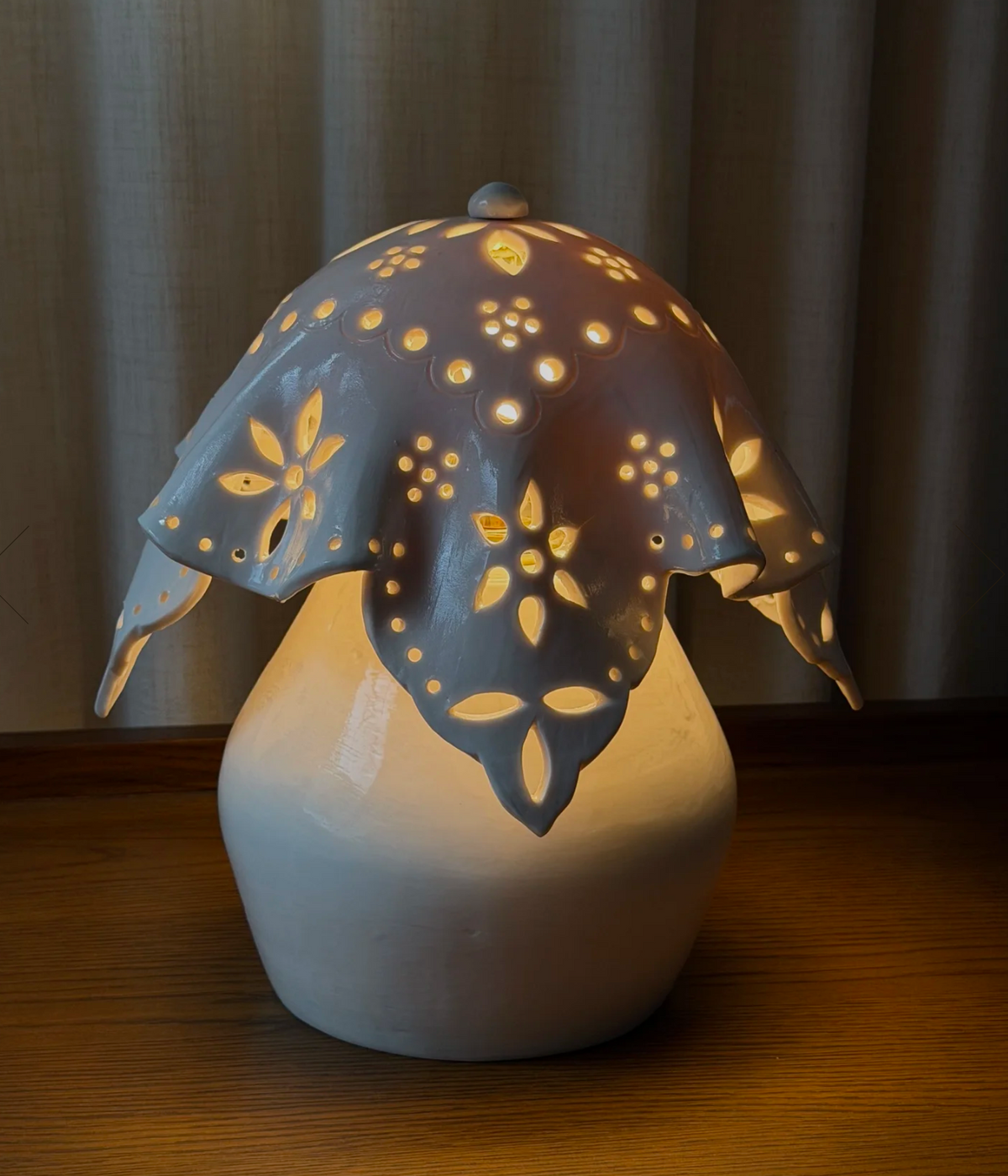 Porcerlain Lace Lamp